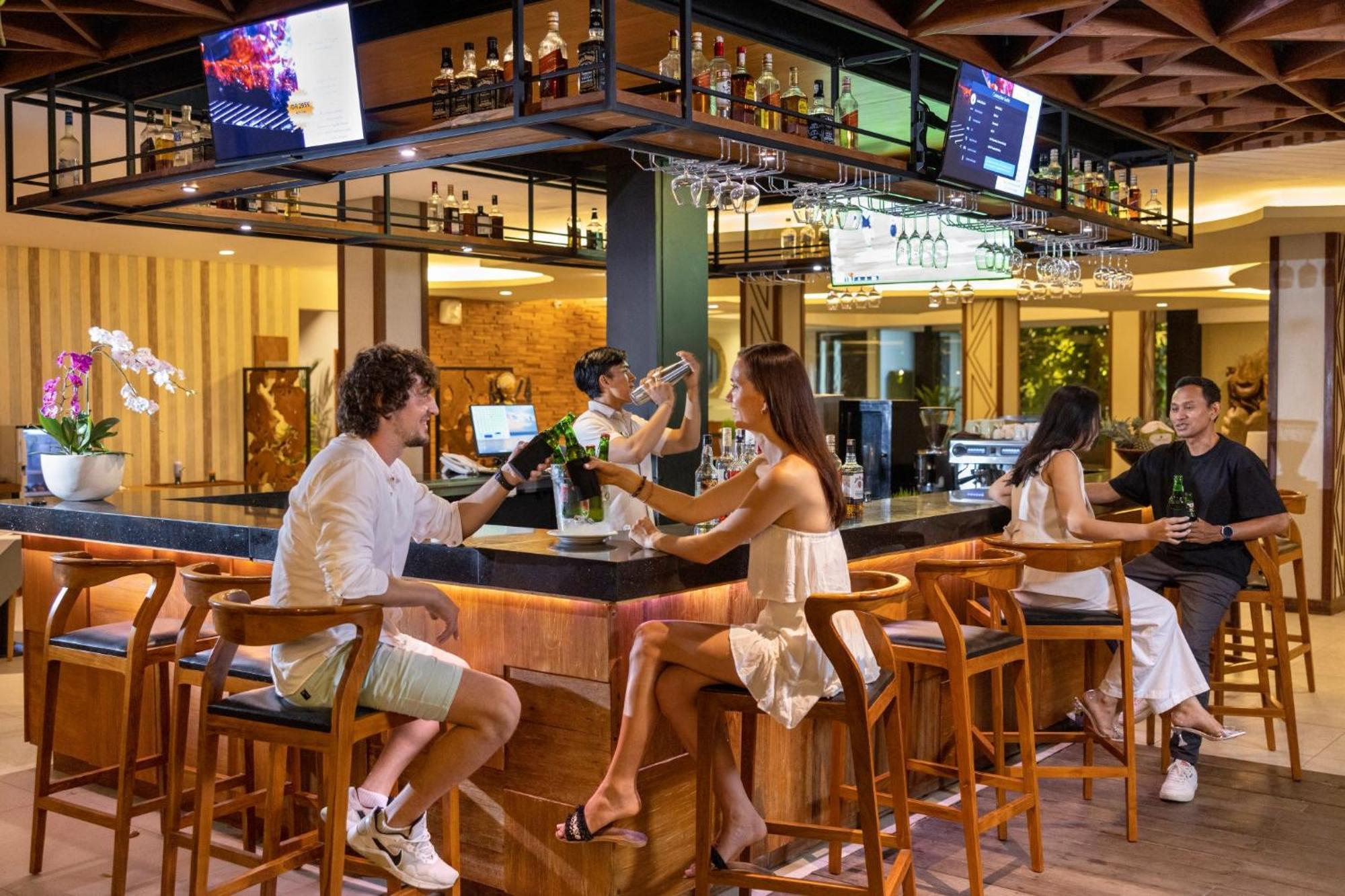Taksu Sanur Hotel מראה חיצוני תמונה