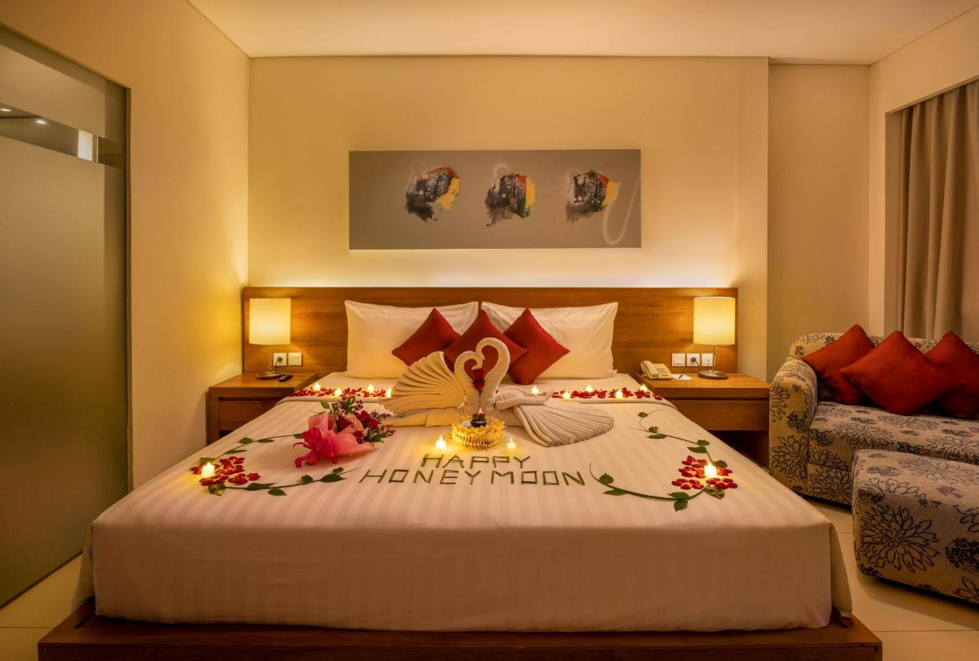 Taksu Sanur Hotel מראה חיצוני תמונה